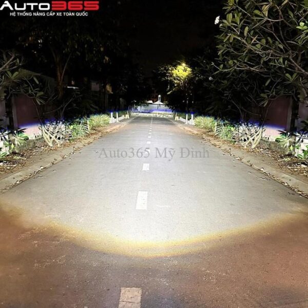 ánh sáng cos của BI LED TITAN BLACK 2.0 ánh sáng cos của BI LED TITAN BLACK 2.0