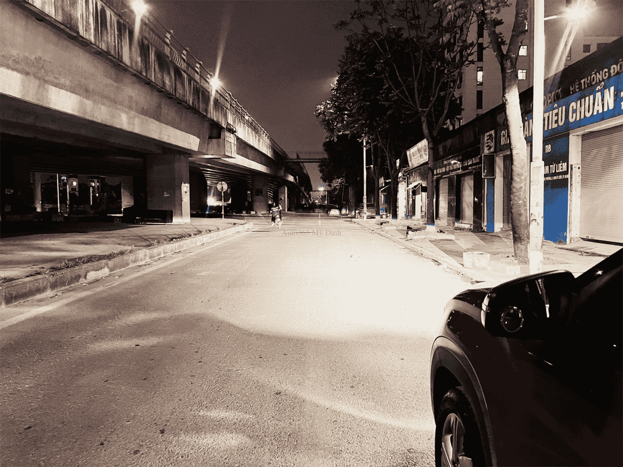ánh sáng thực tế của X-Light V30 Ultra