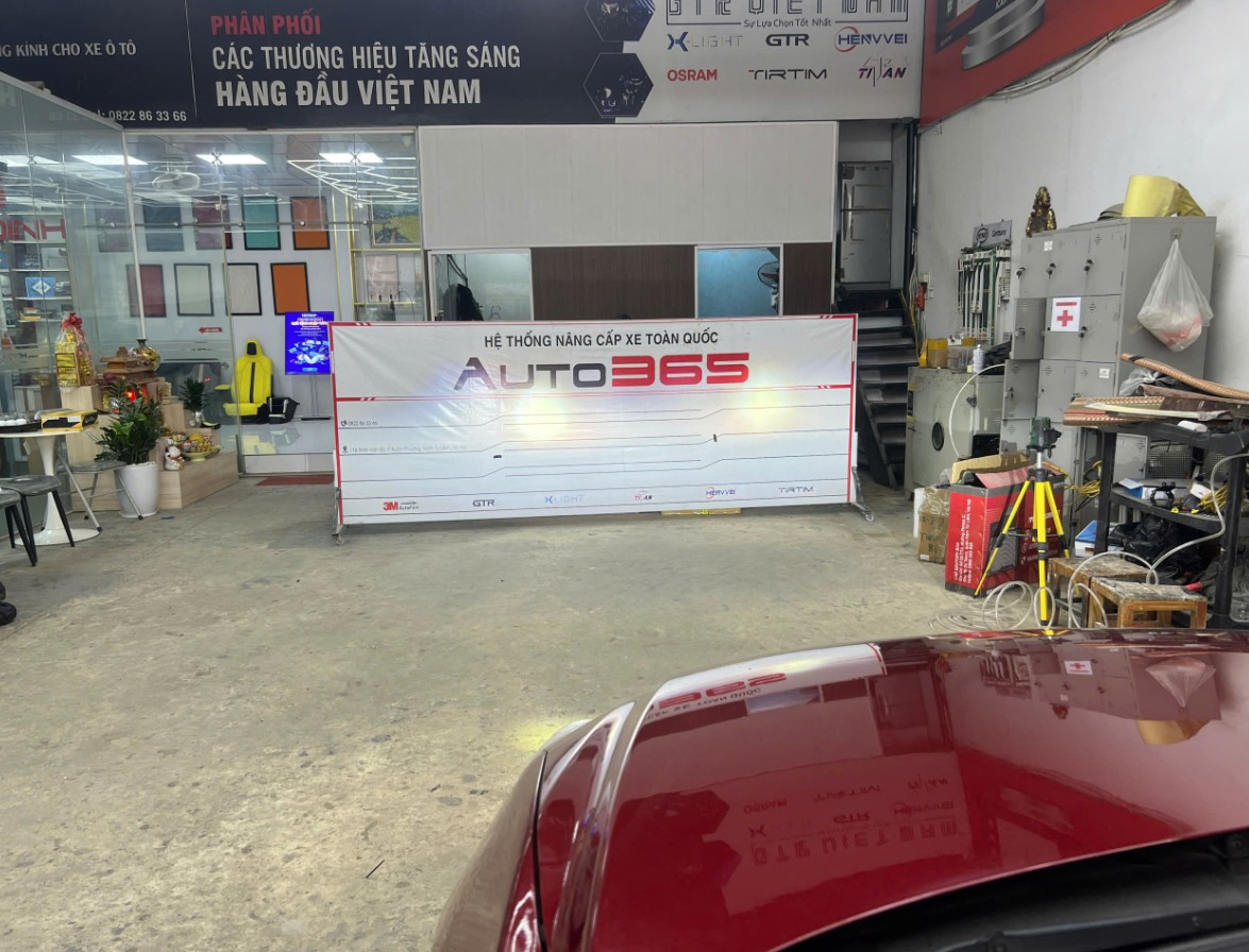 Ánh sáng thực tế của Mazda 3 độ Henvvei L91 Pro