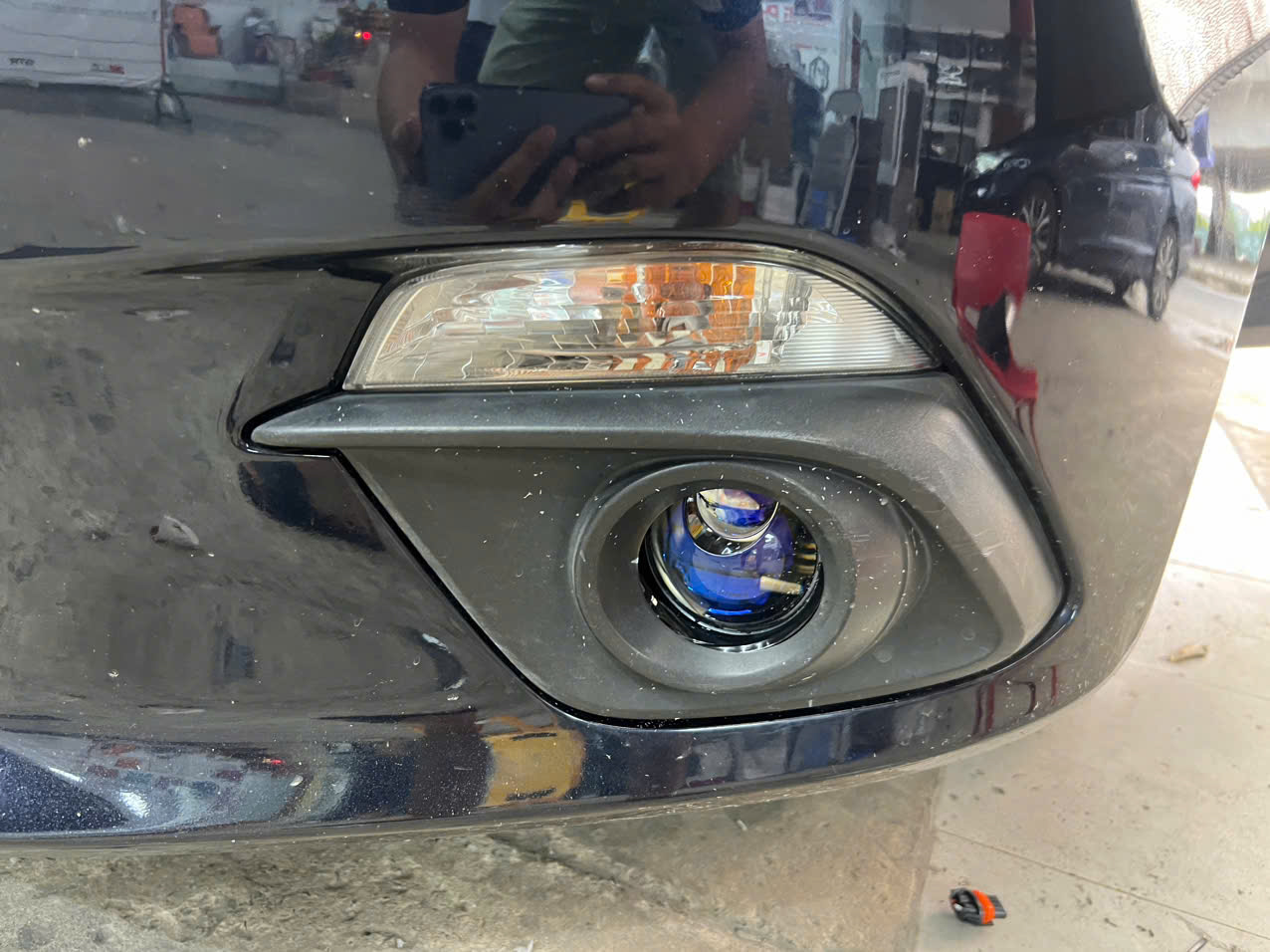 mazda 3 lap bi gam f10 pro