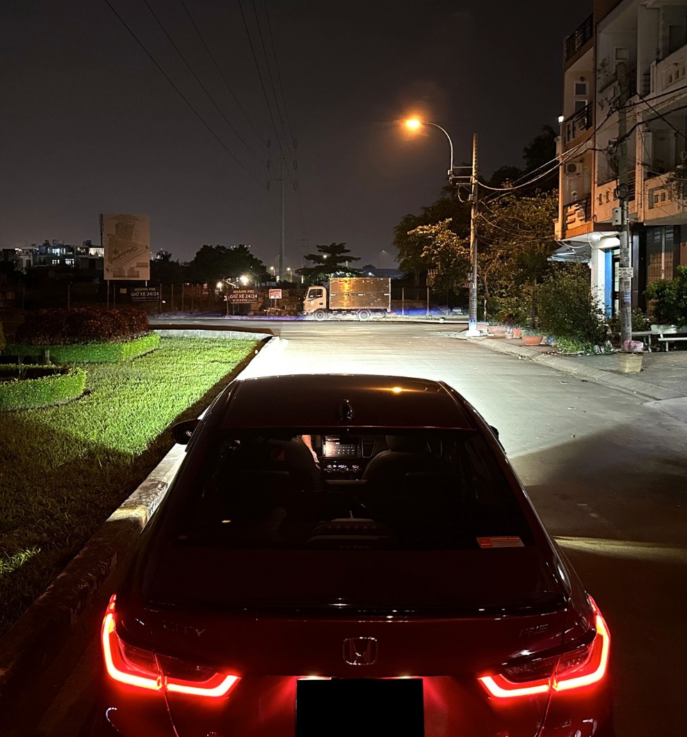 ánh sáng thực tế Honda City độ X-Light F+