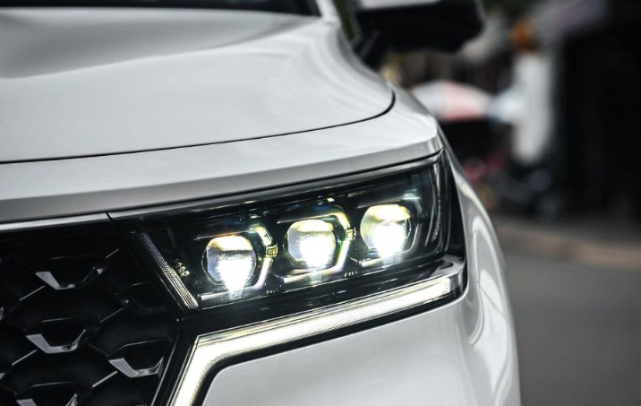 Kia Sorento độ 3 cặp Bi Laser F+ Ultra New 2024