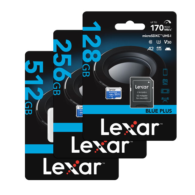 Thẻ nhớ Lexar cho camera hành trình trên nền trắng