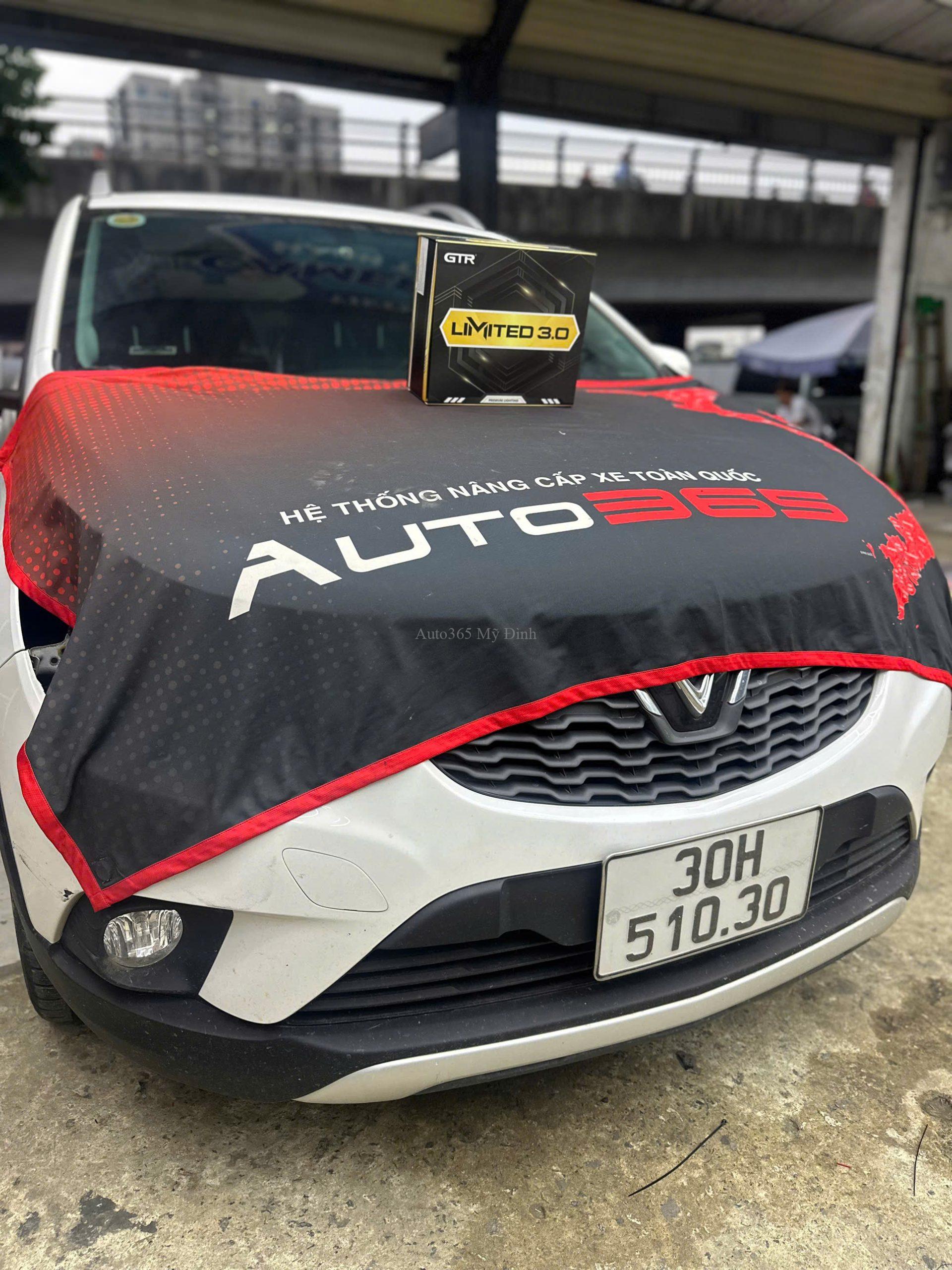 Góc chéo phía trước VinFast Fadil và hộp GTR Limited 3.0
